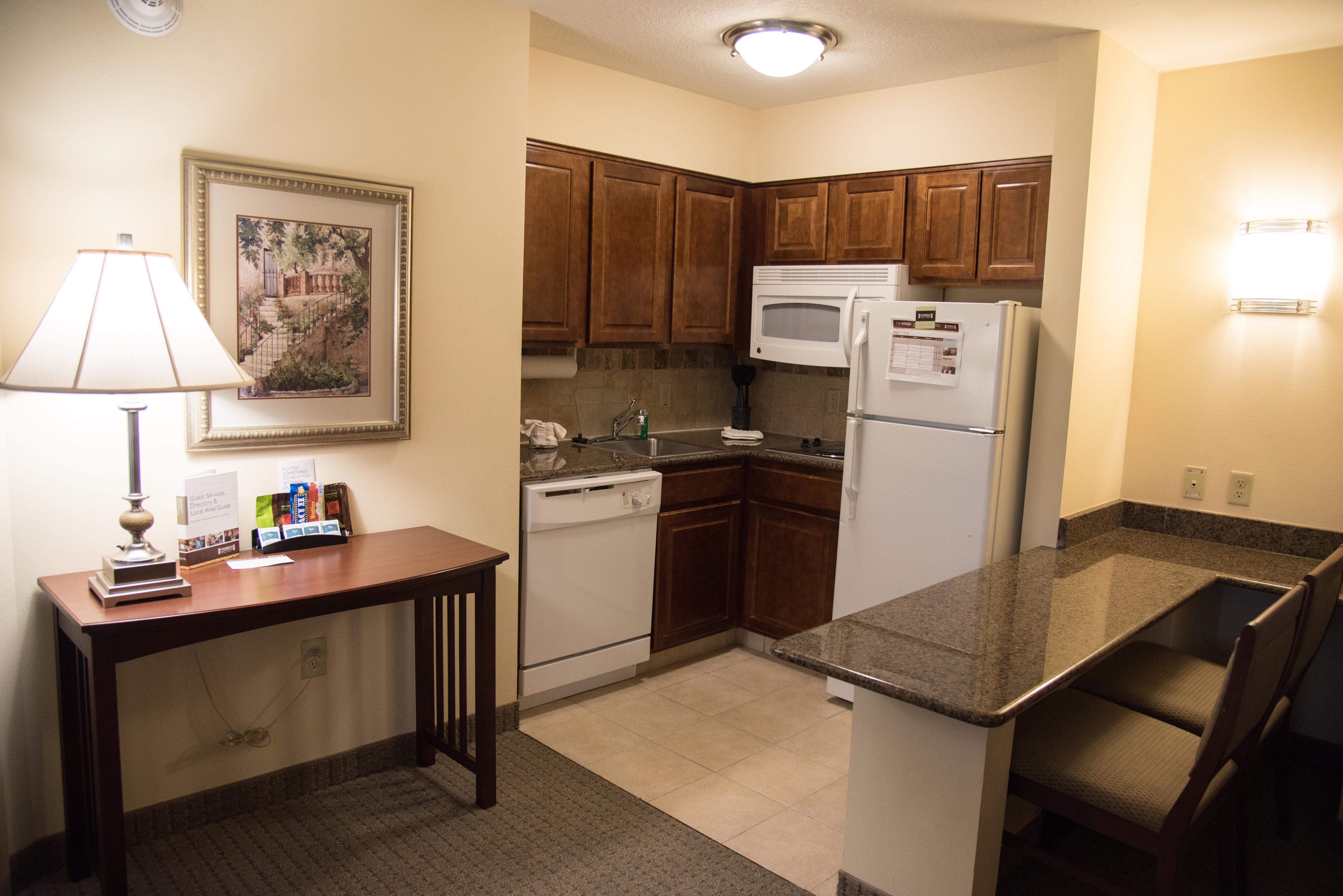 Staybridge Suites Fort Wayne By Ihg Exterior photo