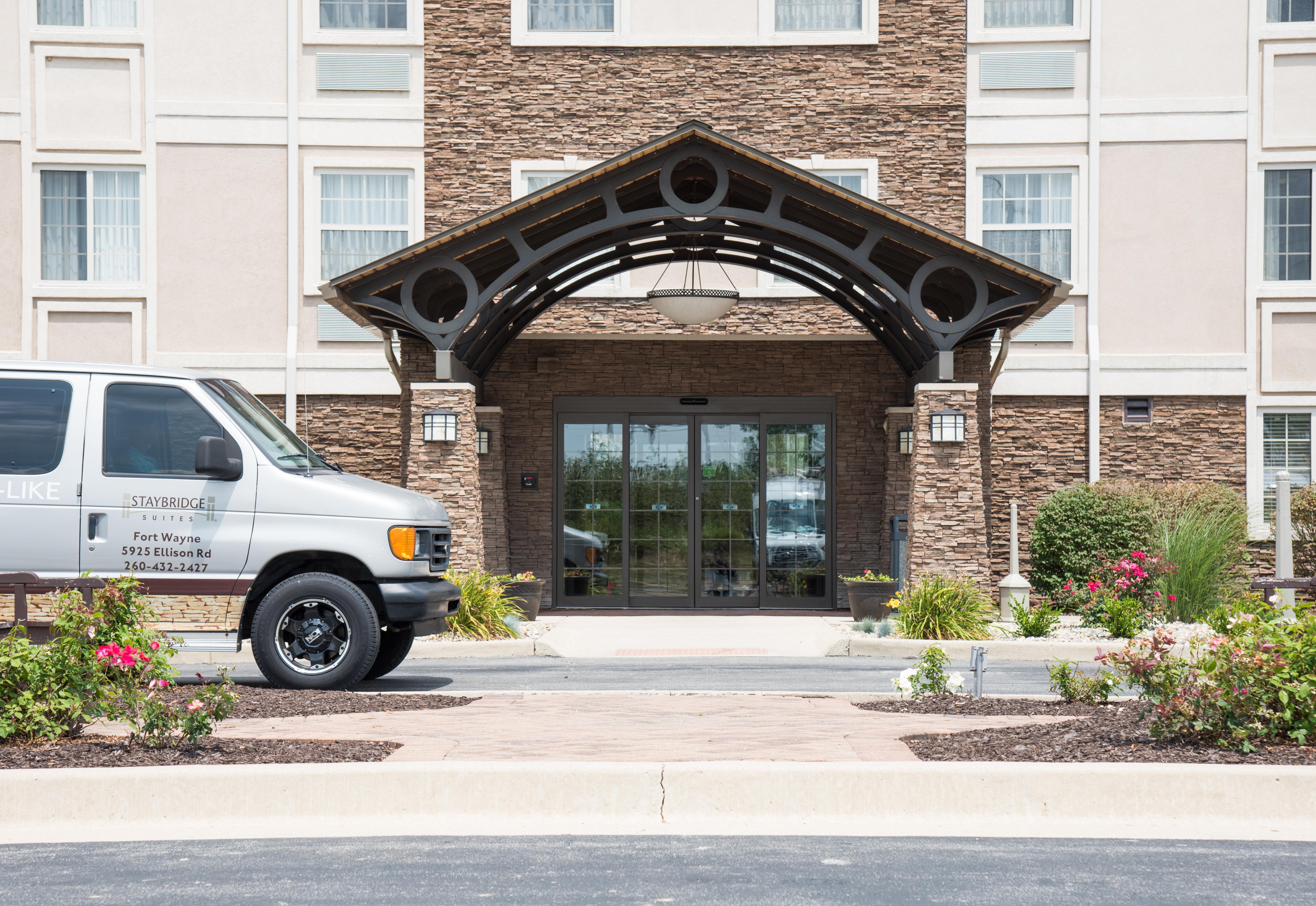 Staybridge Suites Fort Wayne By Ihg Exterior photo
