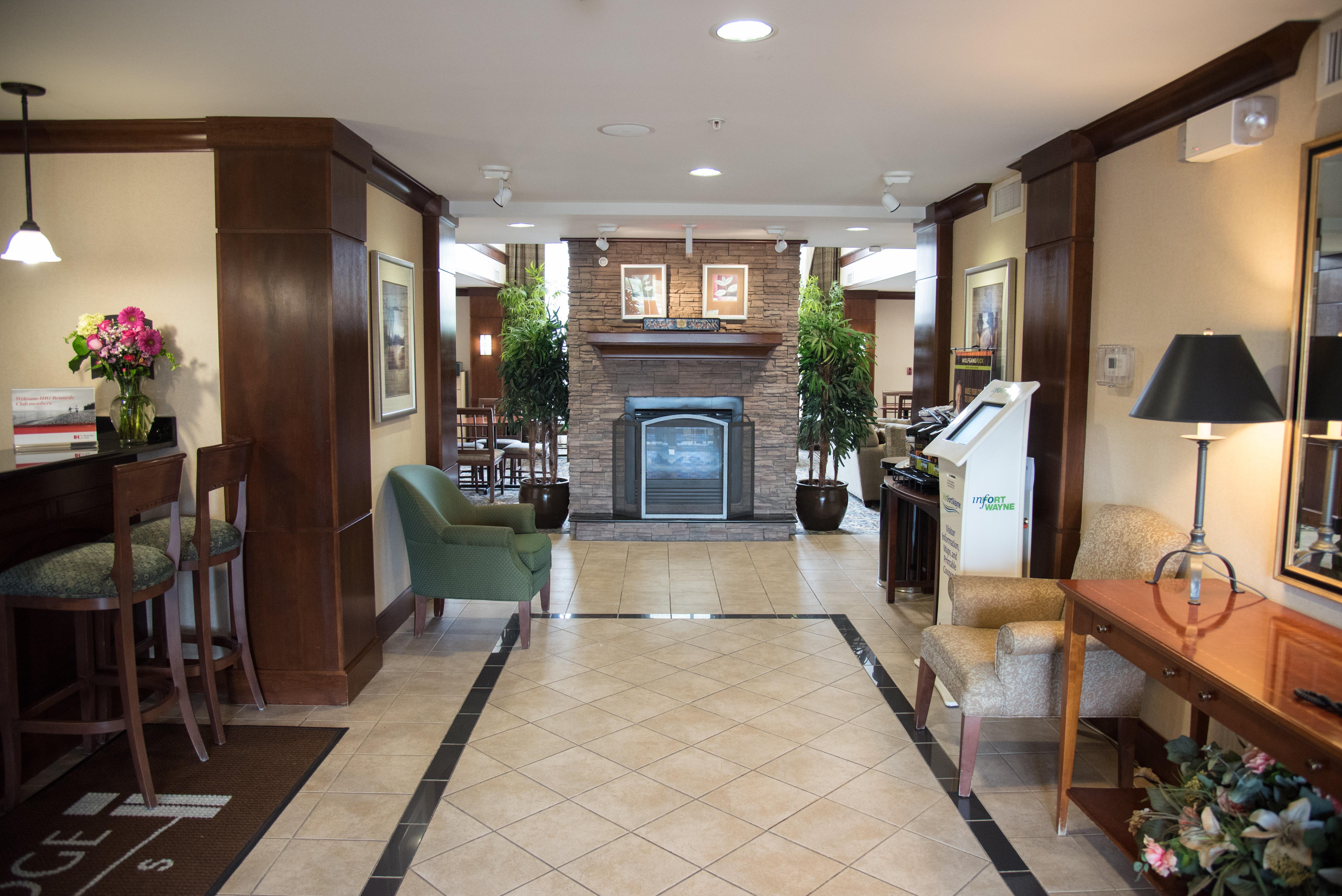 Staybridge Suites Fort Wayne By Ihg Exterior photo